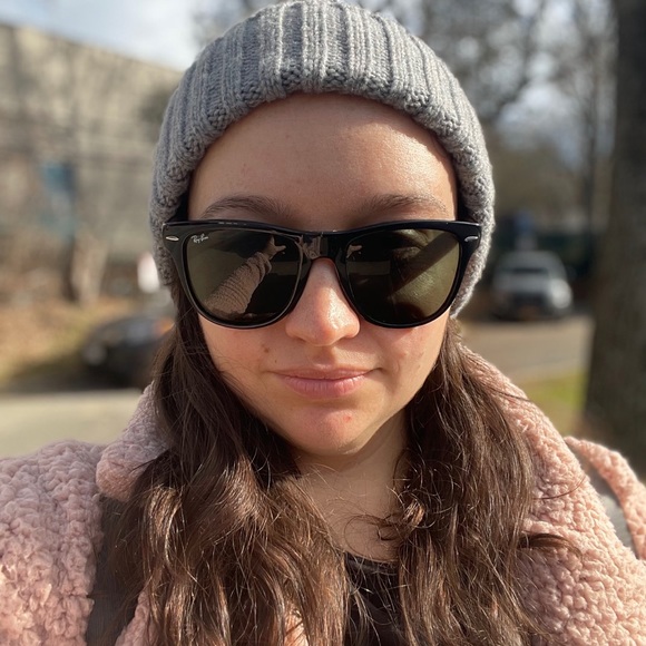 Hi, I’m Diana! - Picture 2 of 6